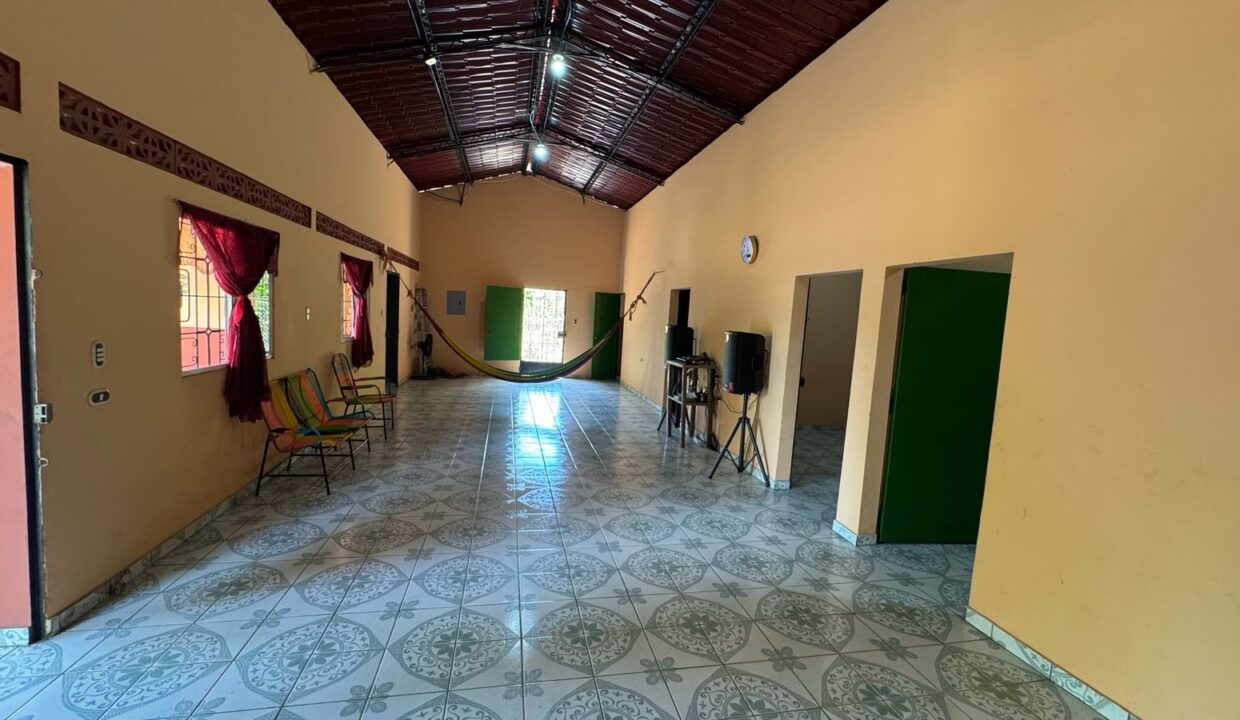 img-1743110467