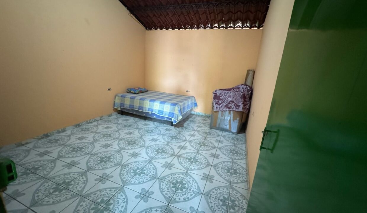 img-1743110476
