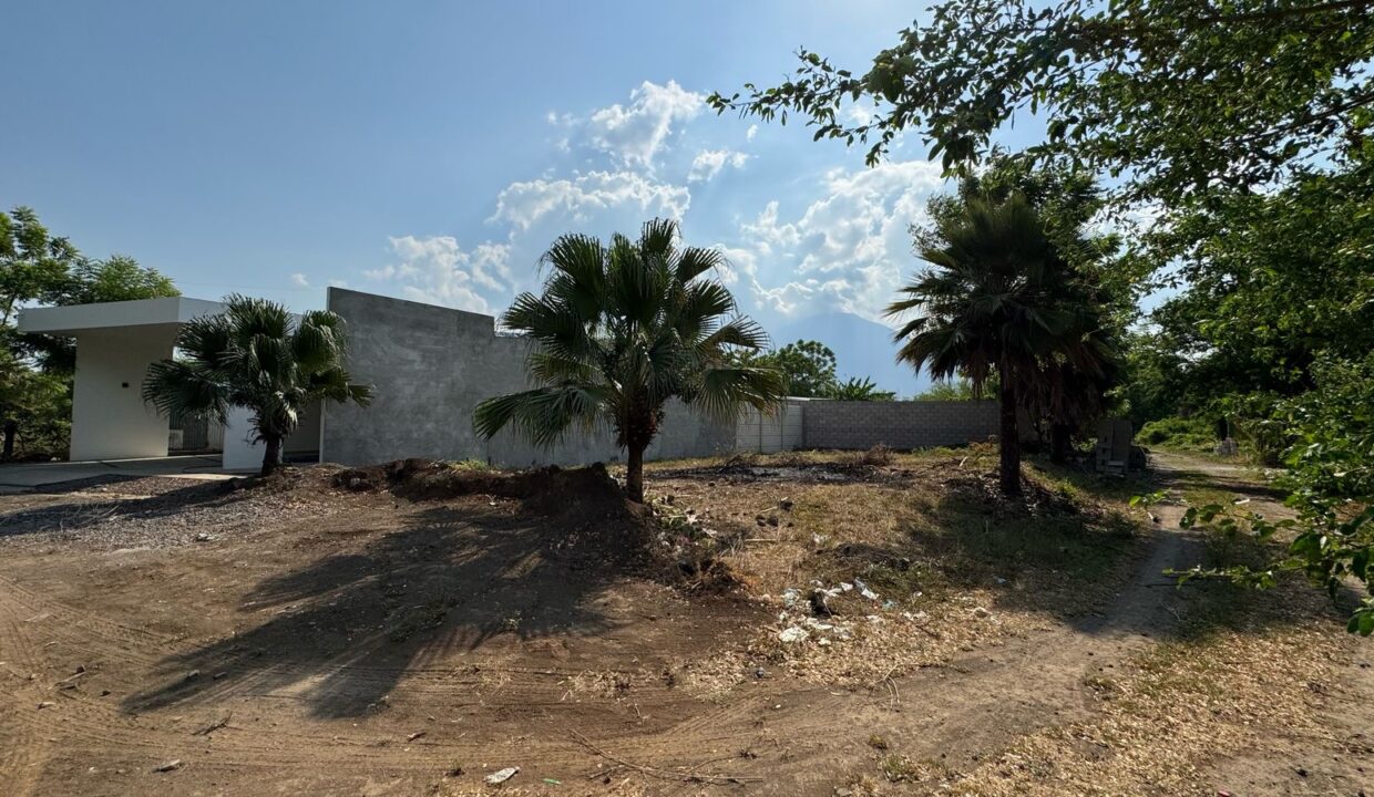 file-1745414302