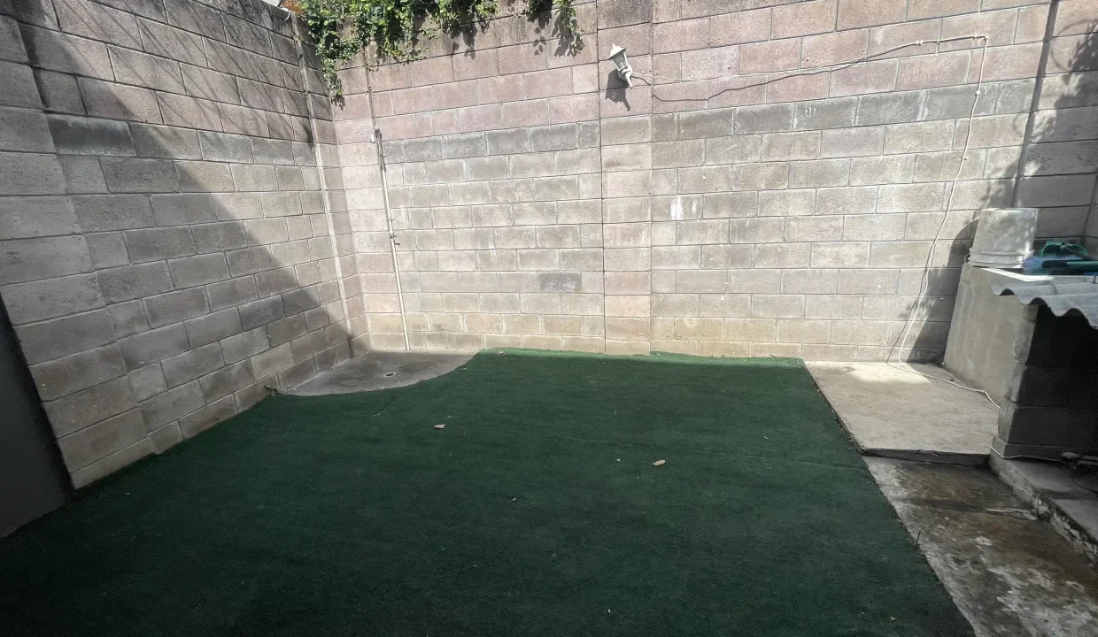 file-1790963751